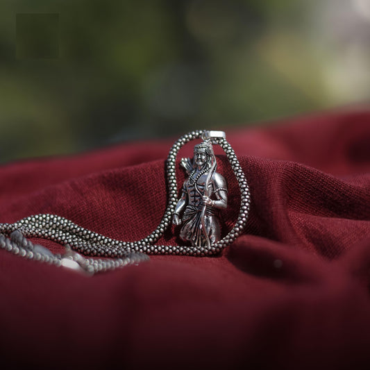 🙏 Lord Ram Pendant with Chain –